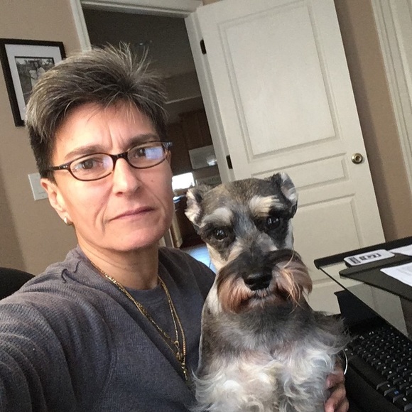 Meet your Posher, Mari - Picture 1 of 1